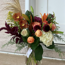 Load image into Gallery viewer, . Vase . Dark & Moody .