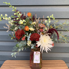 Load image into Gallery viewer, . Vase . Dark & Moody .