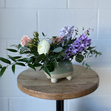 Load image into Gallery viewer, . Vase . Soft & Subtle .
